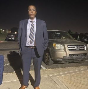 Meet your Posher, Idiris